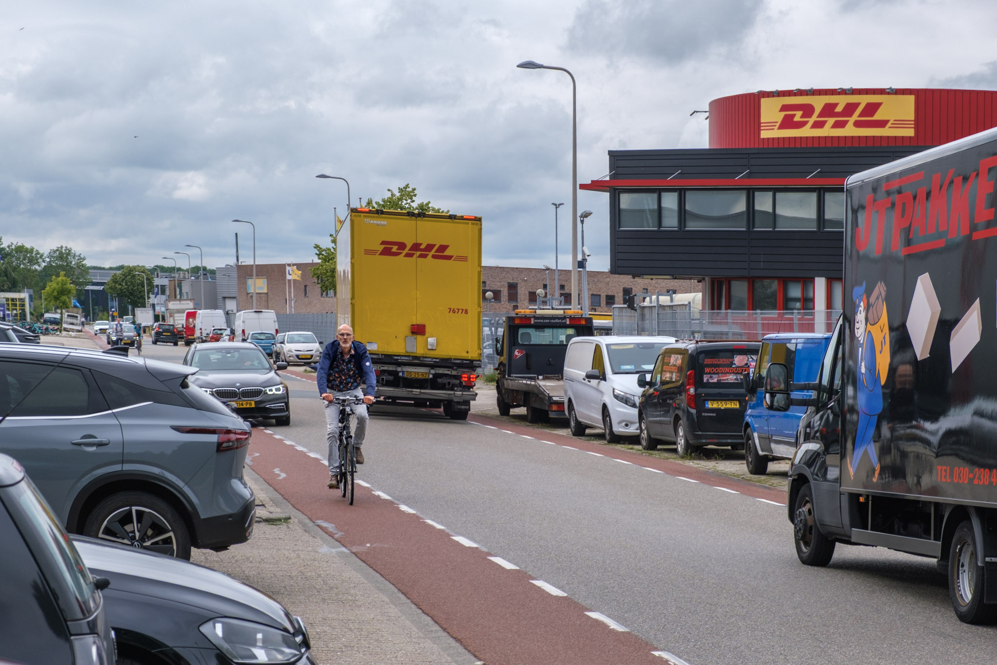 Verkeer op een bedrijventerrein